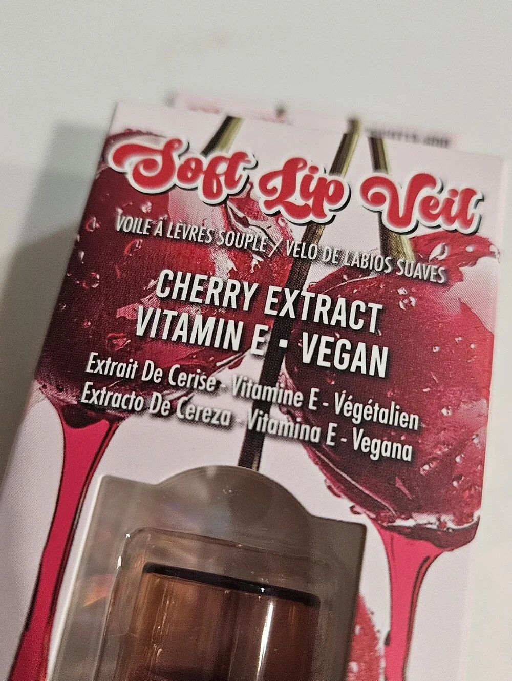 Soft Lip Veil Moisturizing Lip Stain - Cheri (Pink Packaging)